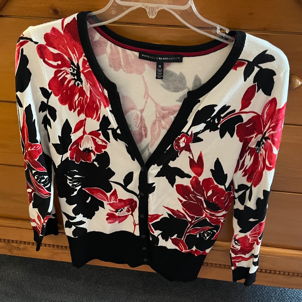 White House Black Market, White, Black and Red Cardigan w Snap Buttons, Medium